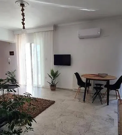 Fori's Nest / Skg Apartment Thessaloniki